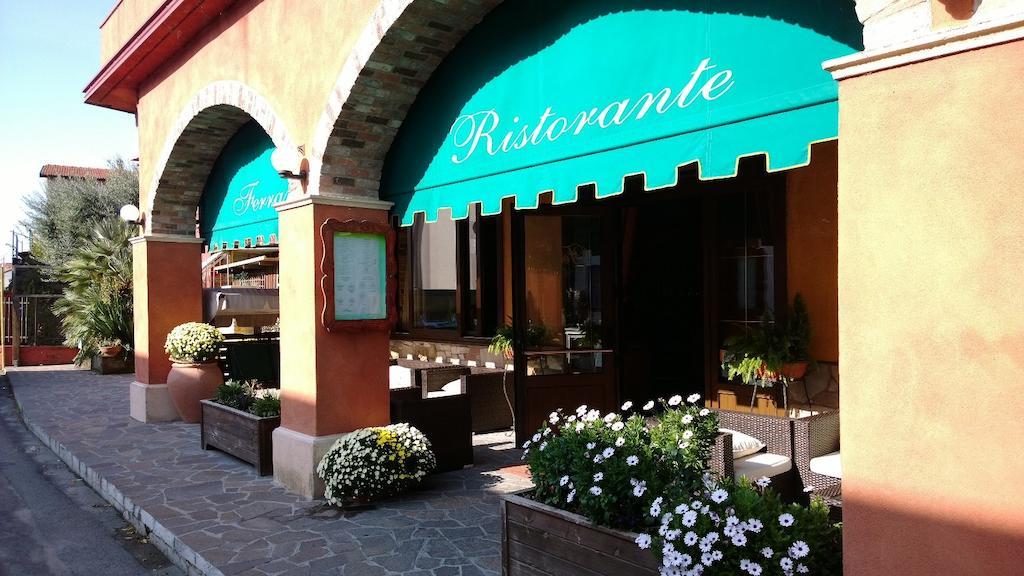 Locanda Ferrari Goro Exterior foto